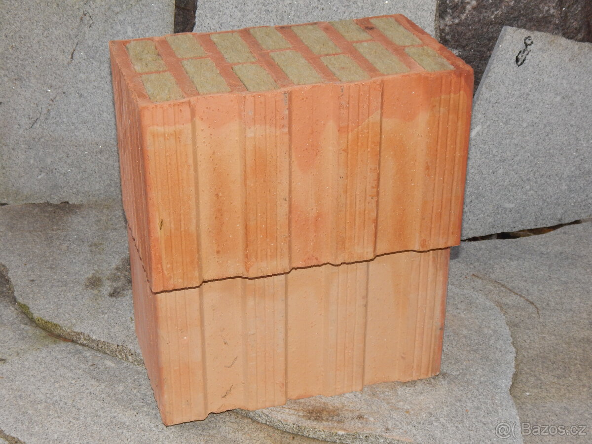 Cihly izolační Porotherm 42