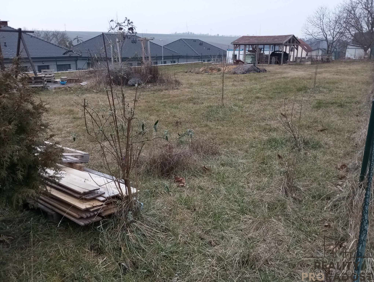 Prodej stavebního pozemku v osobním vlastnictví v Podlešíně,