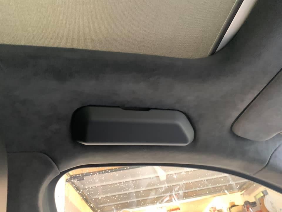 PORSCHE Cayenne ,Panamera pouzdro na brýle