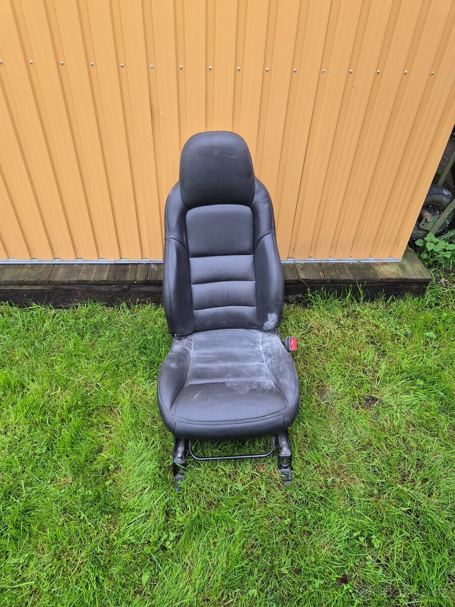 Sedacka corvette c6