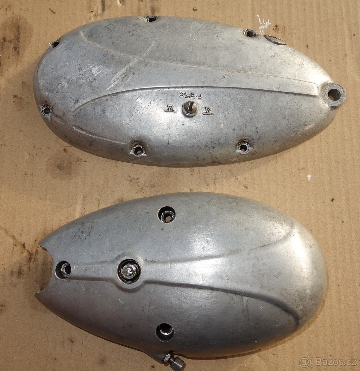 Víka motoru Jawa 50 555, 05