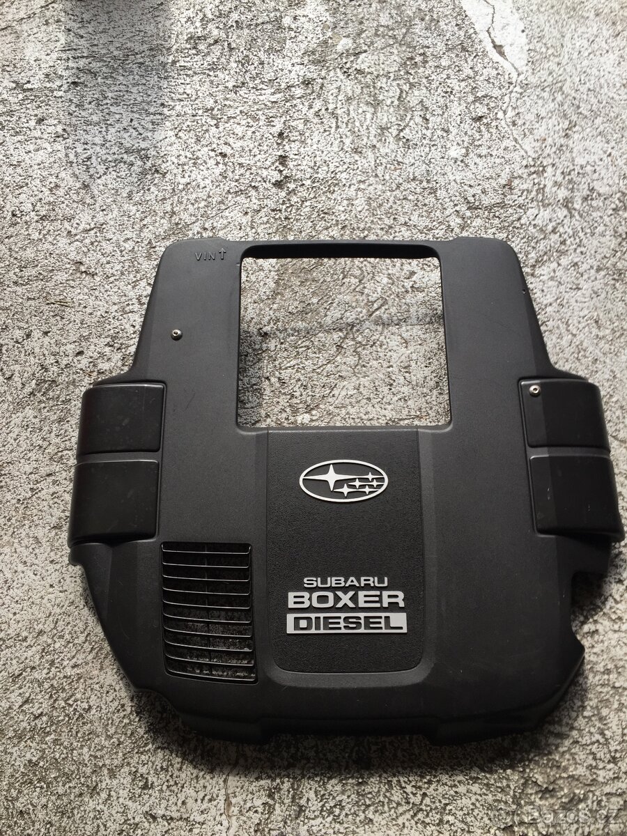 Kryt motoru Subaru Boxer Diesel