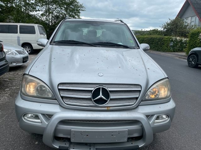 Mercedes-Benz ML 270 CDI Final Edition 4X4