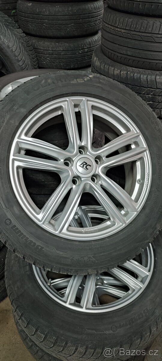 18" Toyota Rav4 225/60 R18 TPMS 5x114,3