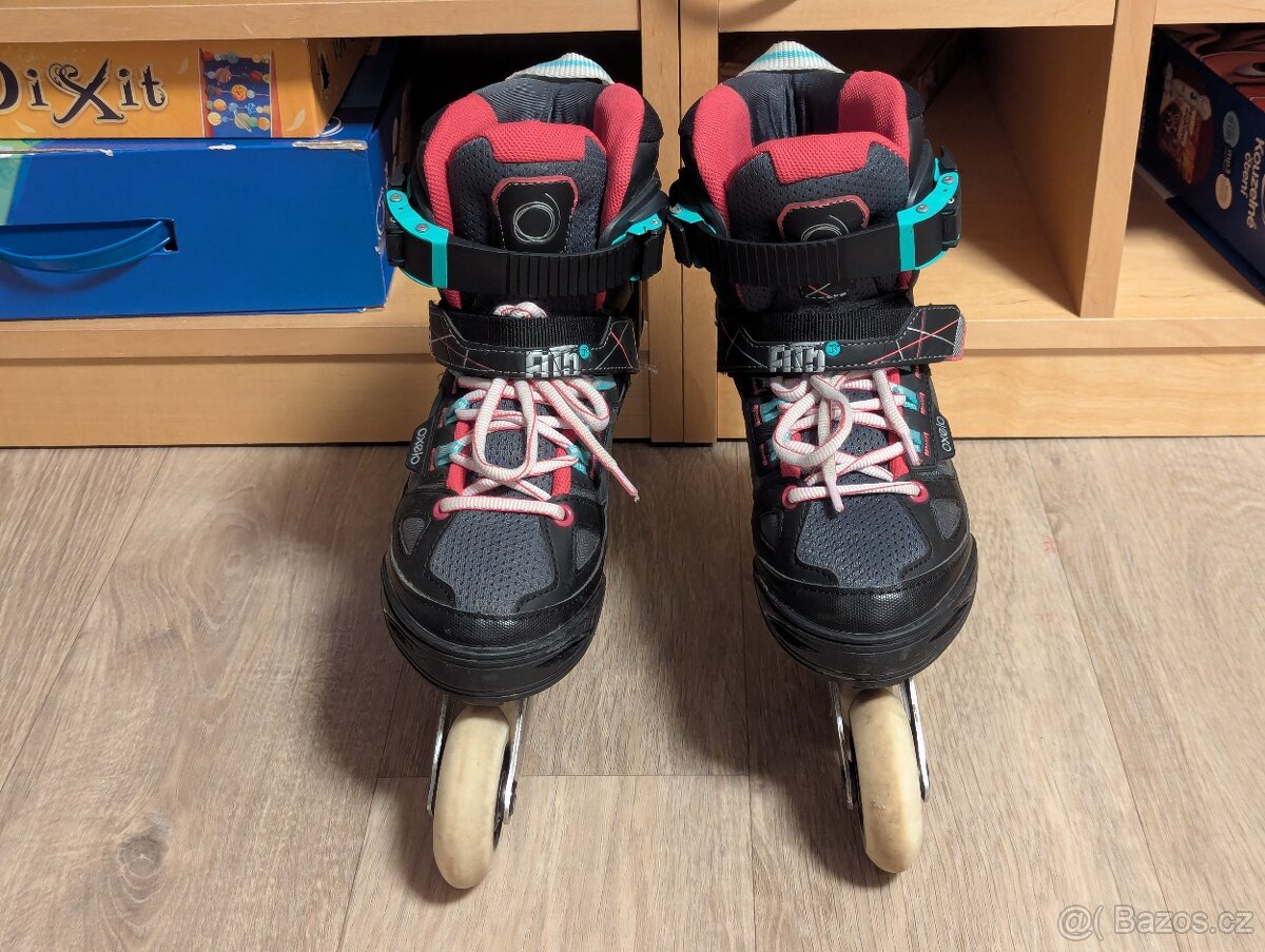 Dětské kolečkové brusle Oxelo FIT5 35-38 (22,5-24)
