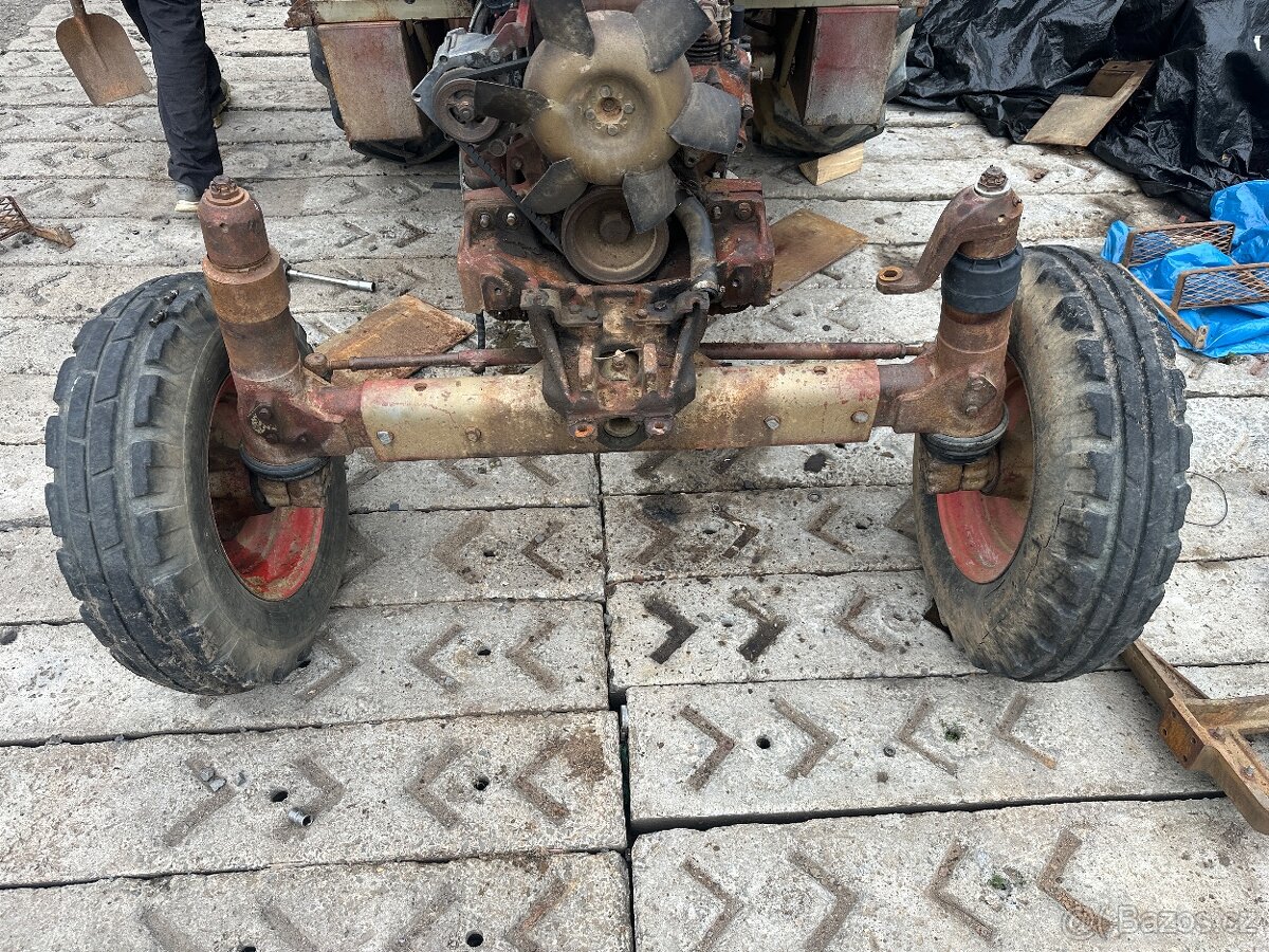 Prodám přední nápravu ze zetoru 6911