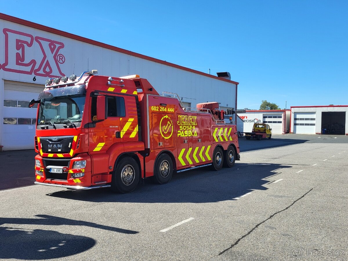 Firma JEREX SOS24 hledá řidiče odtahových speciálů