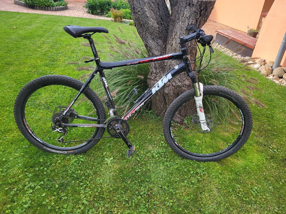 Horské kolo KTM