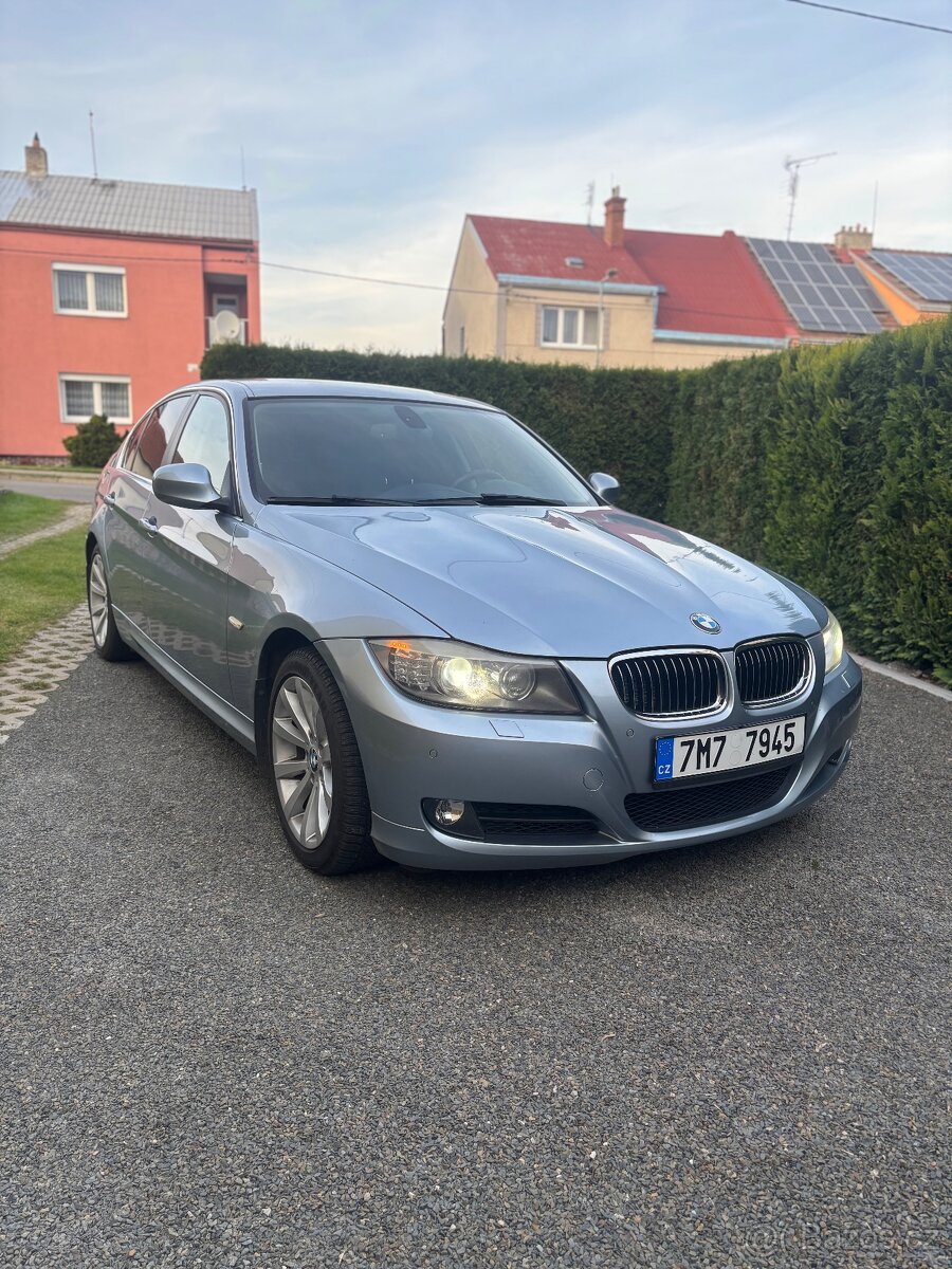 BMW 330i xDrive e90 LCI