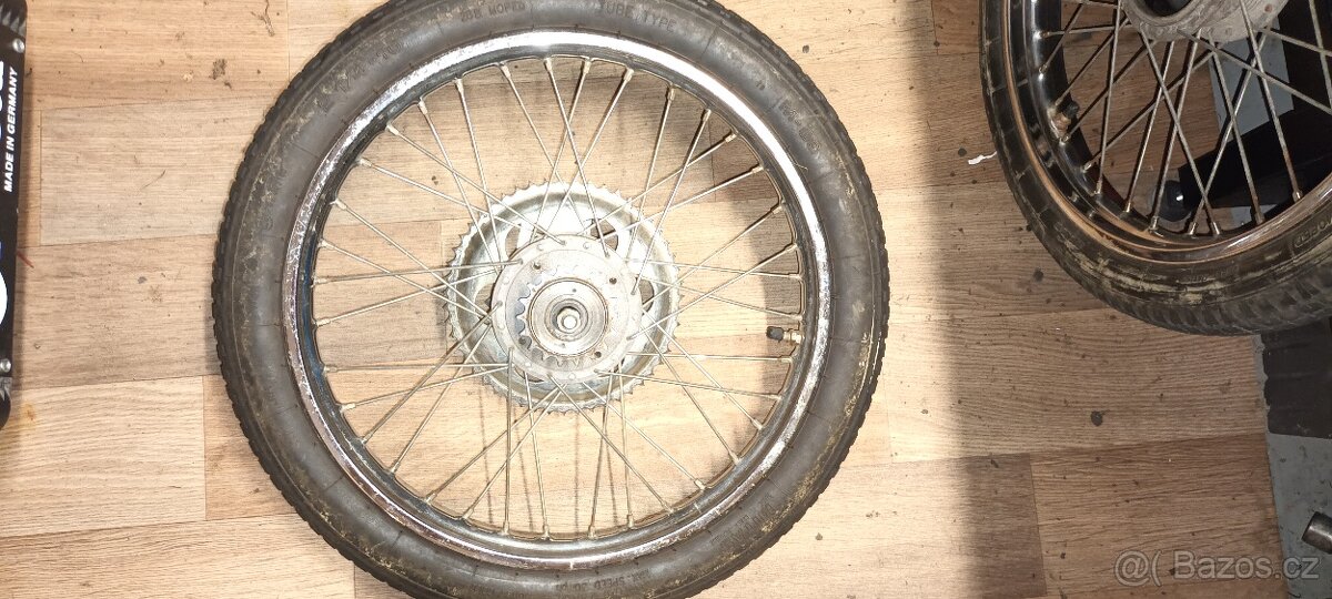 Babetta 210 - kola pár, pěkné chromy