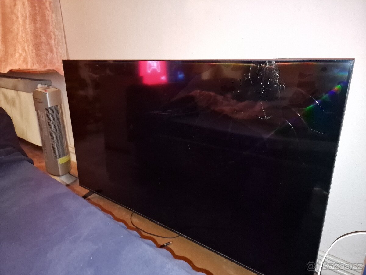 Tcl 65P635 praskly displej