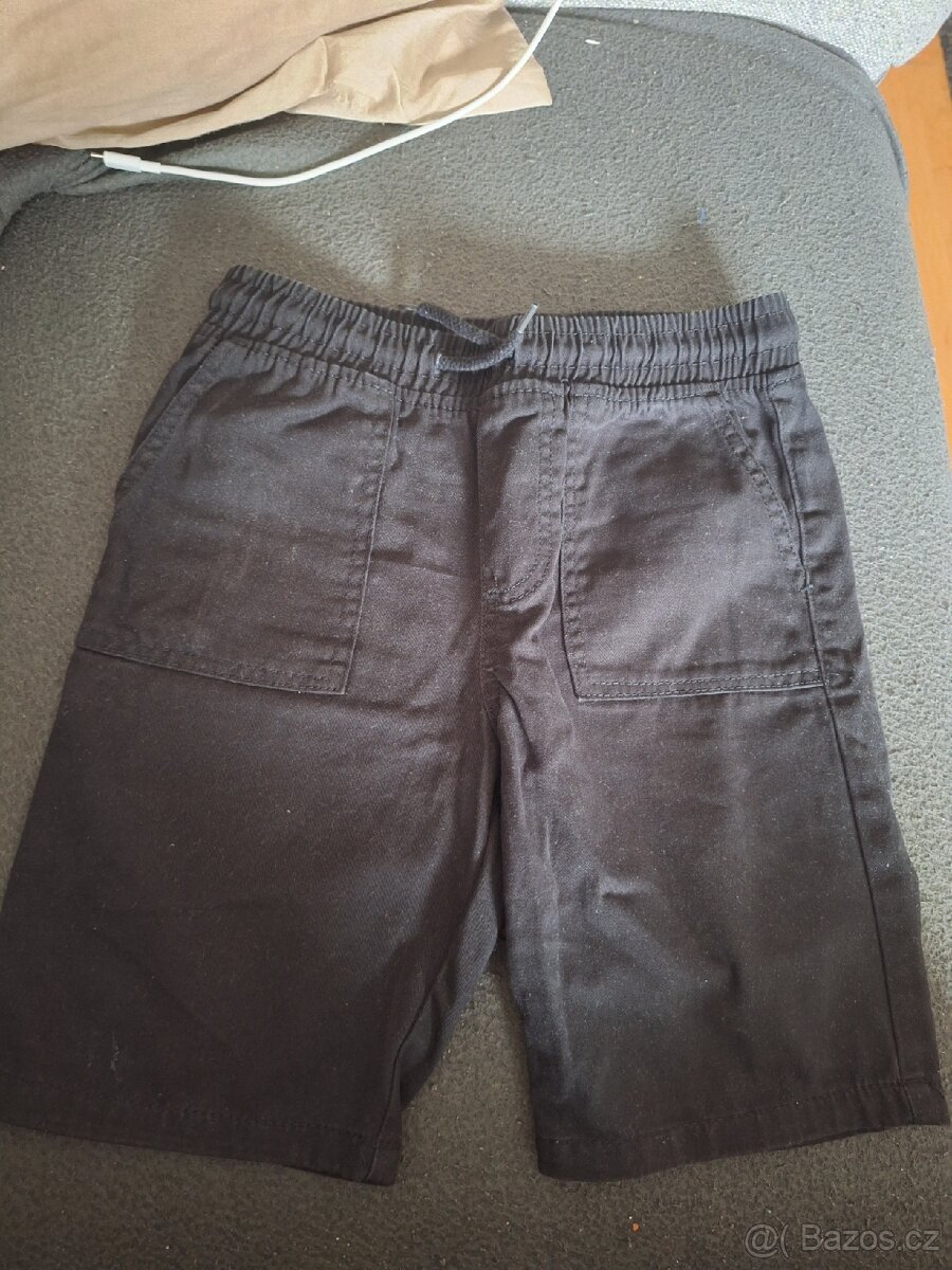 Riflové kraťasy značky destination, vel. 140.