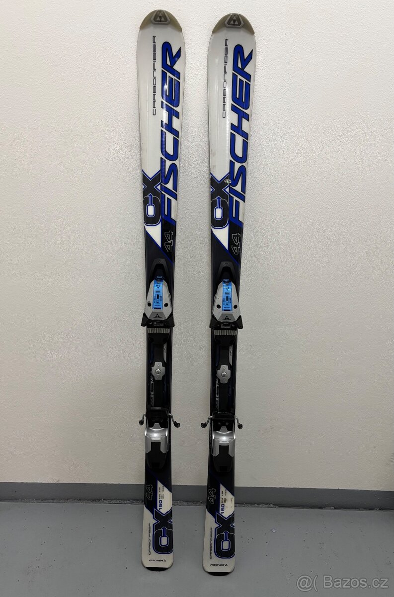 Sjezdové lyže Fischer s vázáním