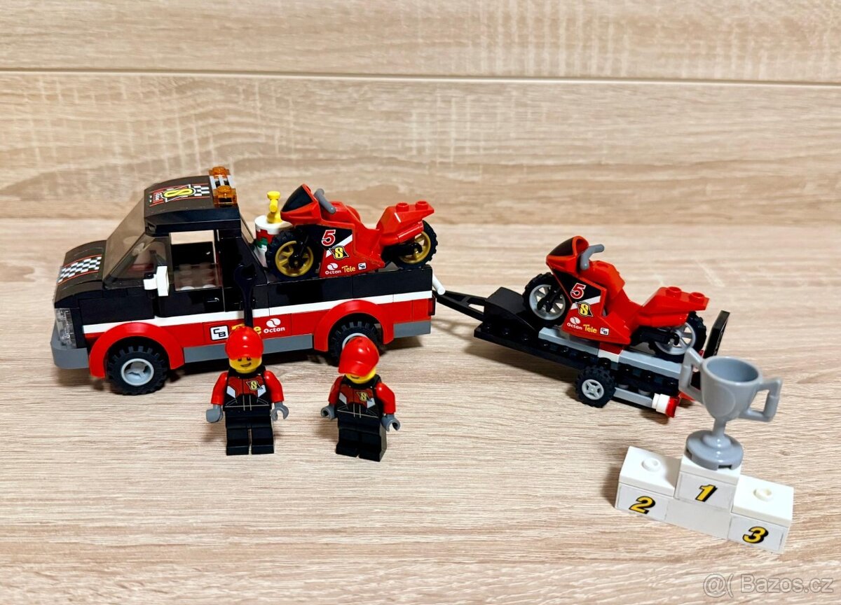 Lego City 60084 Přepravní kamion pro závodní motorky
