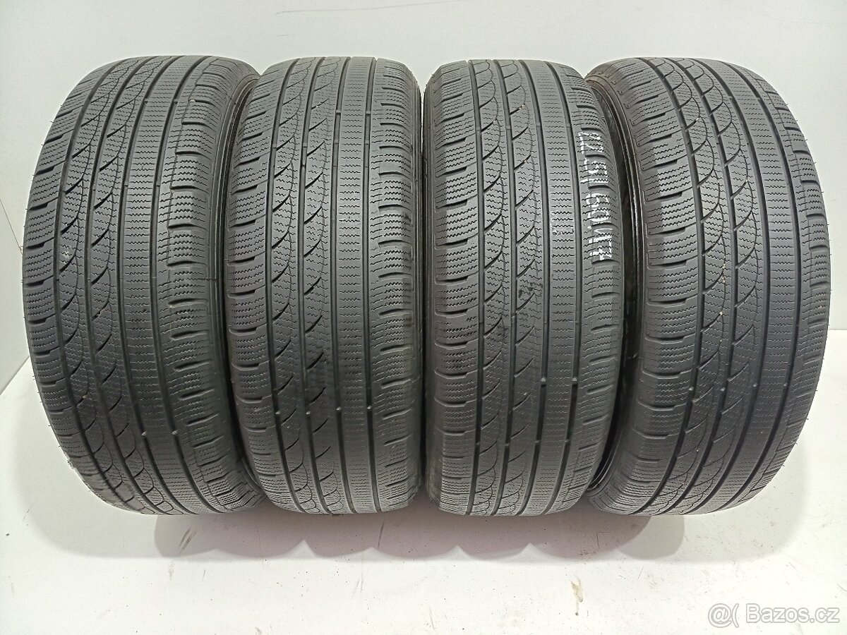 Zimní pneu 225/60/17 Tracmax