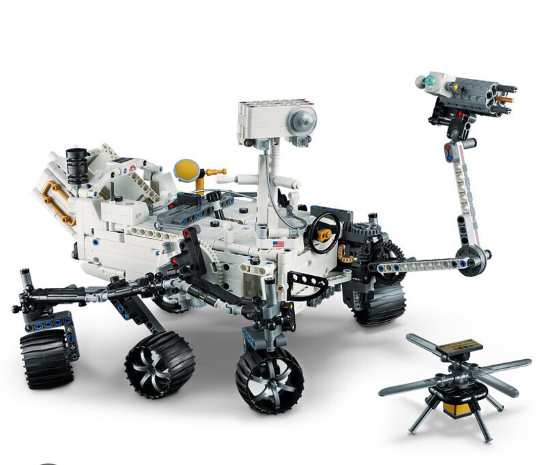 Lego technic 42158 NASA Mars Rover Perseverance