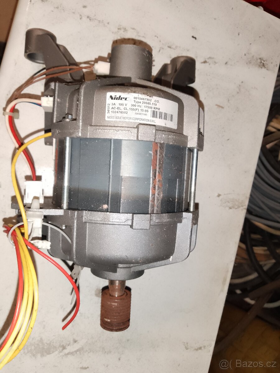 motor nidec 0015467902 type 20585.119