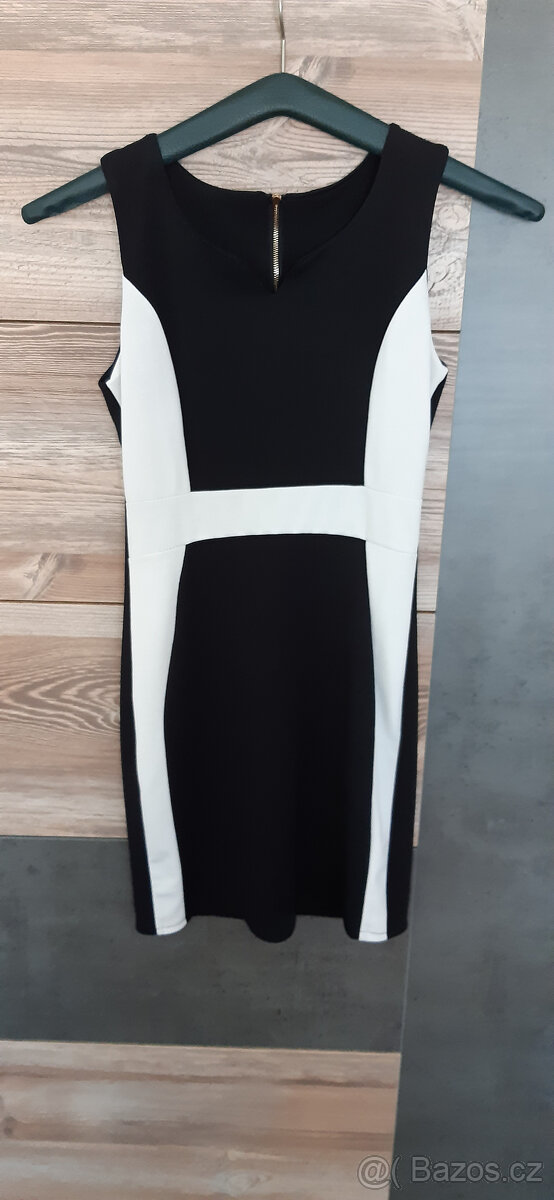 dámské černobílé společenské šaty