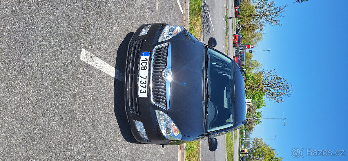 Škoda Roomster 1.6TDI výborný stav,Servisní knížka 1majitel