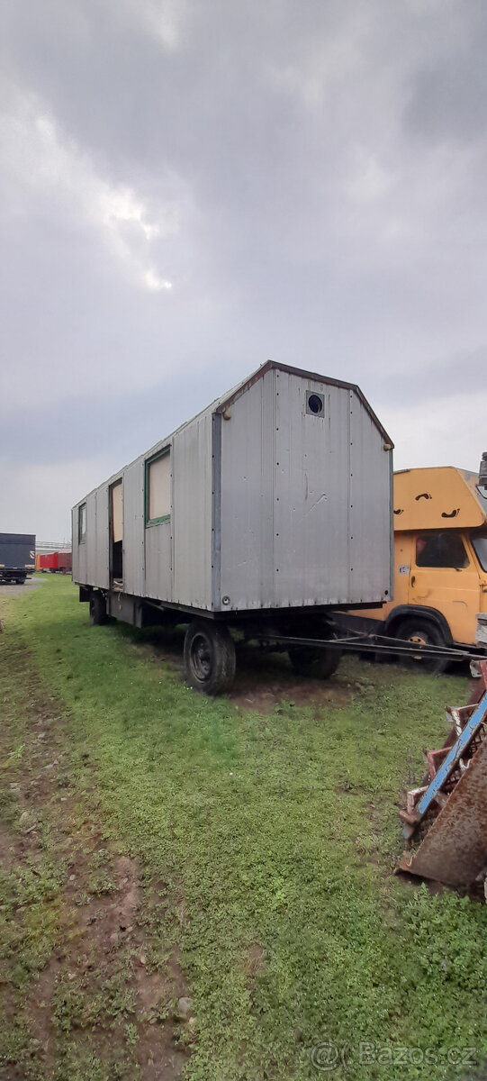 Prodám Tuto Německou Maringotku 8 metru