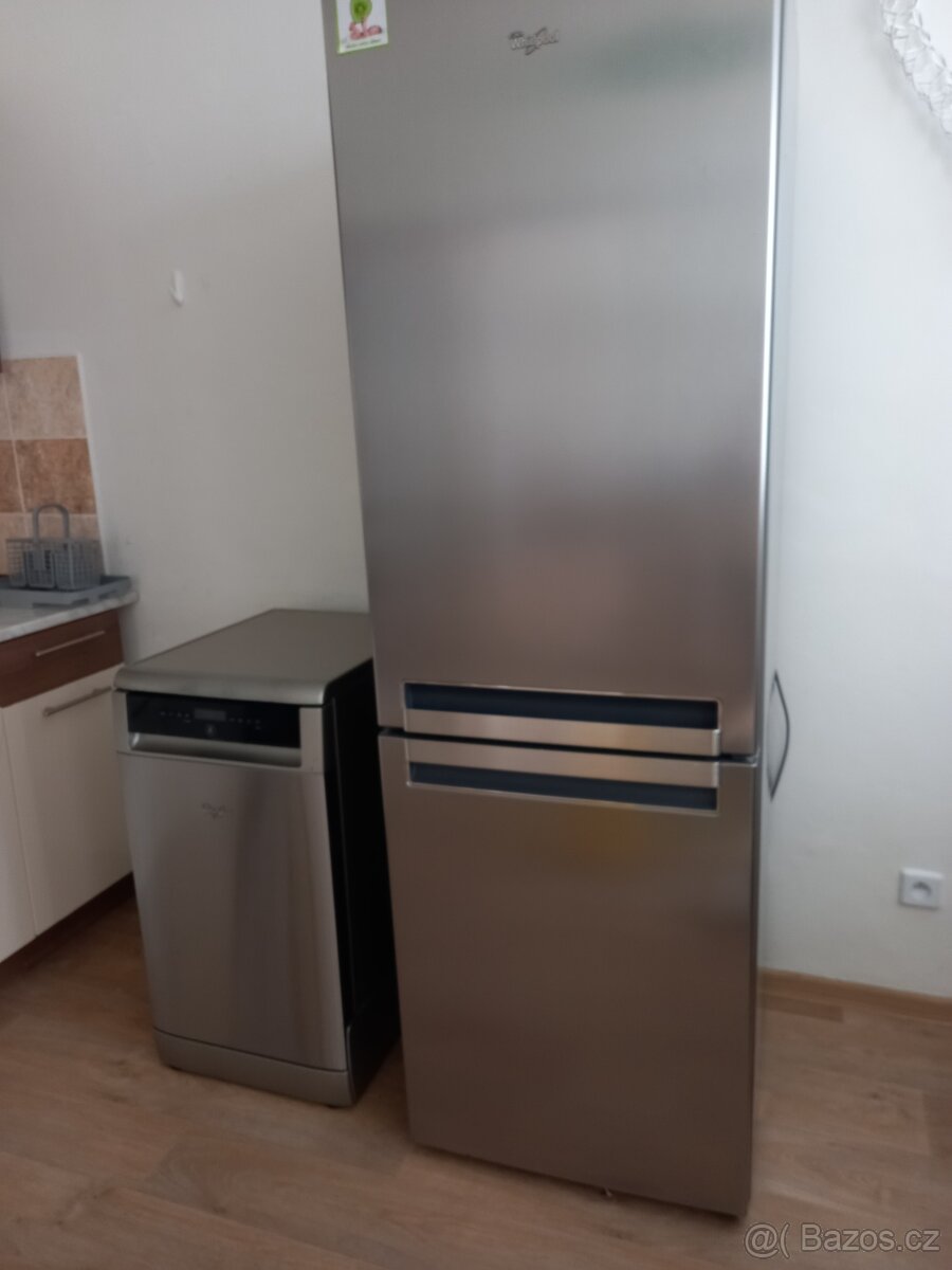 LEDNIČKA S MRAZÁKEM, WHIRLPOOL, NEREZ,PĚKNÁ