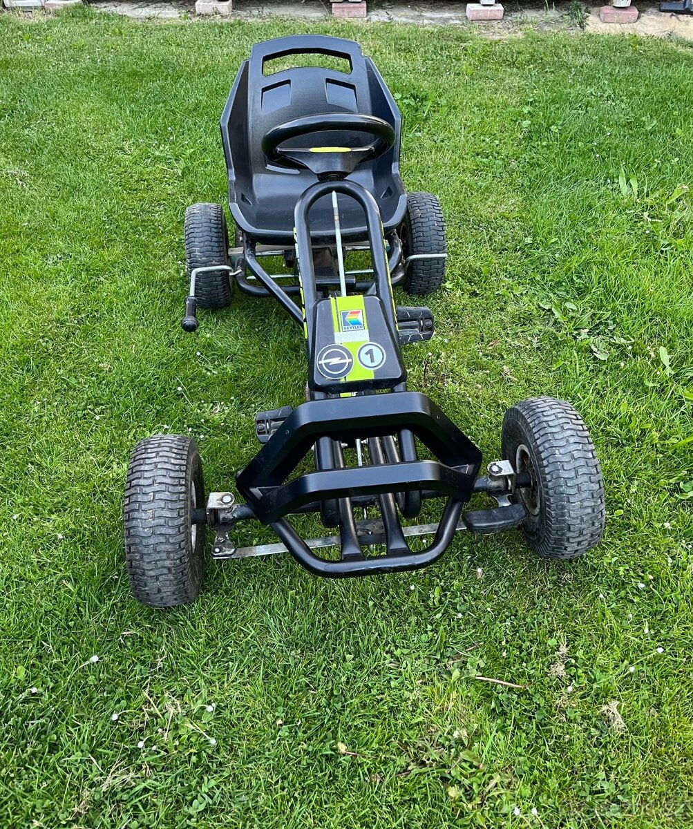 Šlapací motokára Kettler