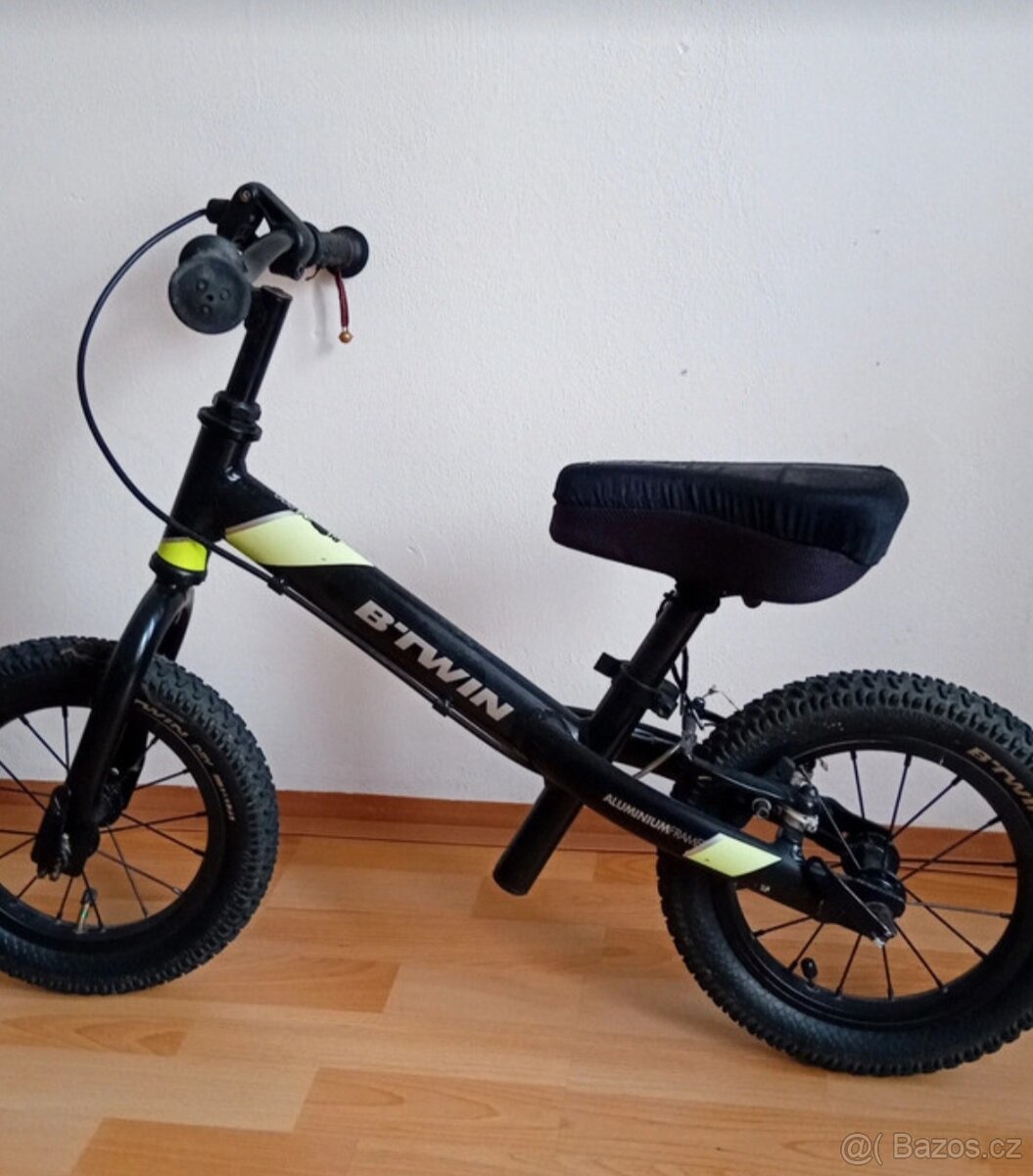 Dětské odrážedlo