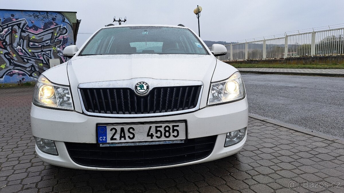 Škoda Octavie 2 facelift rok 2012 najeto 157000km