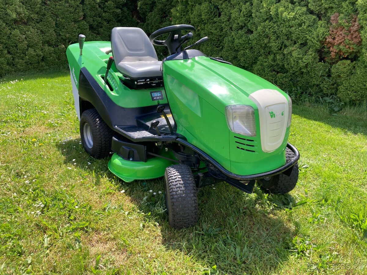 Zahradní traktor Viking T 5