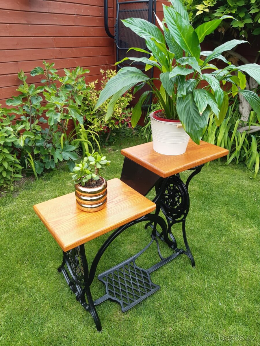 Handmade květinový stolek