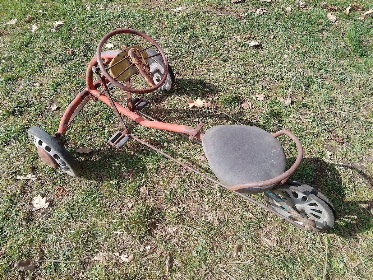 tříkolka tdv duchcov trilobit