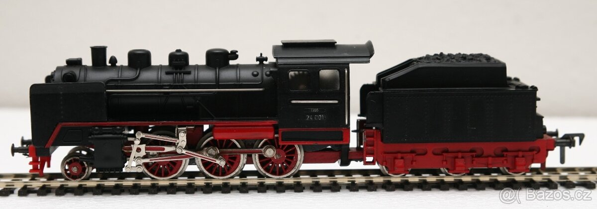 Parní lokomotiva BR 24.001 DB - modelová železnice H0 (1:87)