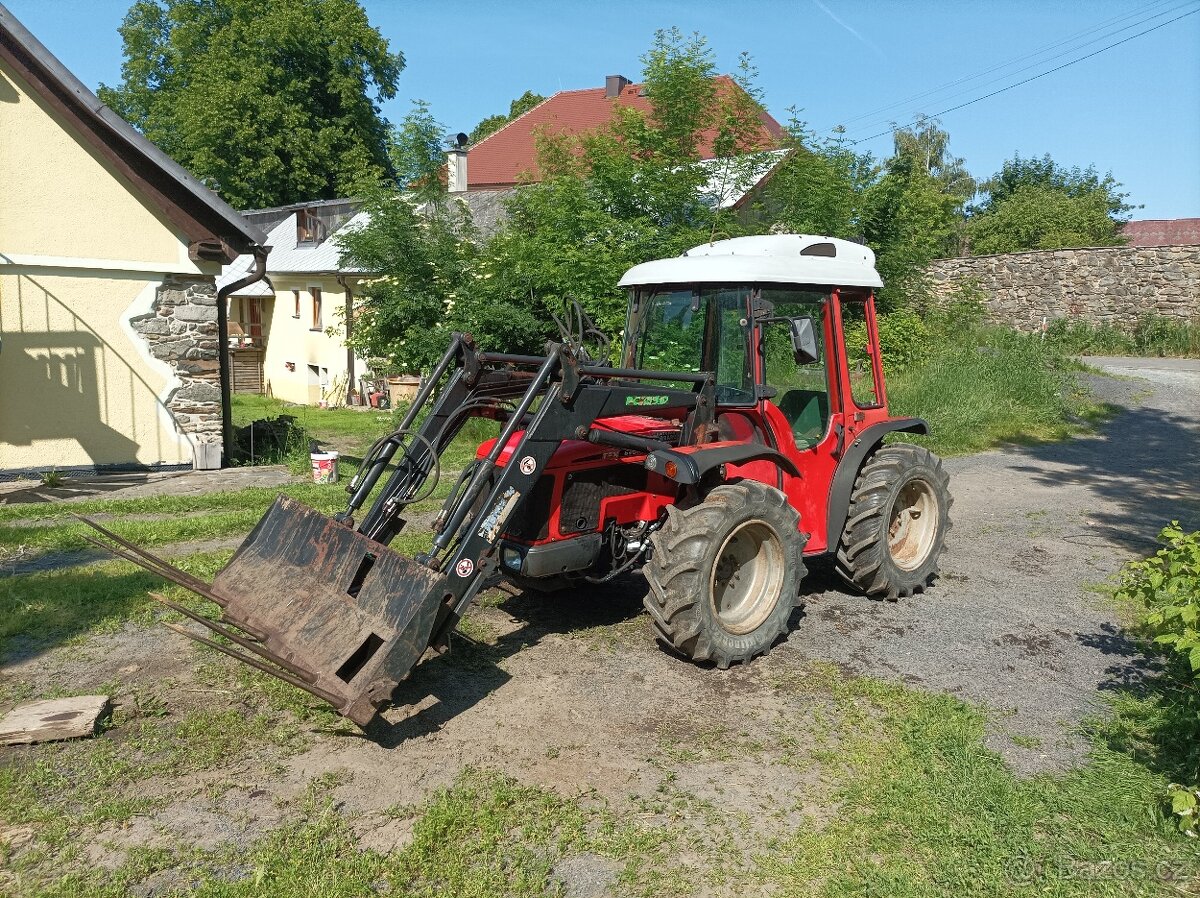 TRX 8400 CARRARO