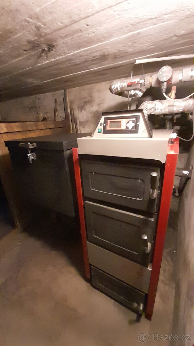 Prodám automatický kotel na uhlí