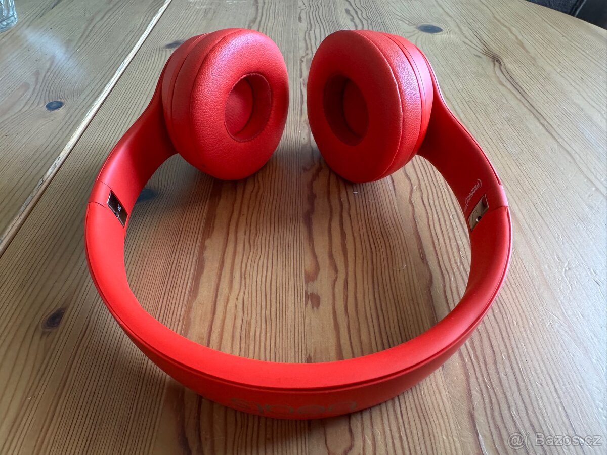Beats Solo 3 produkt red
