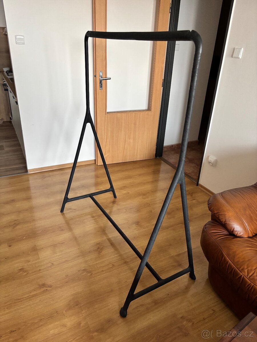 Vešak na oblečeni ikea, jysk, stojan