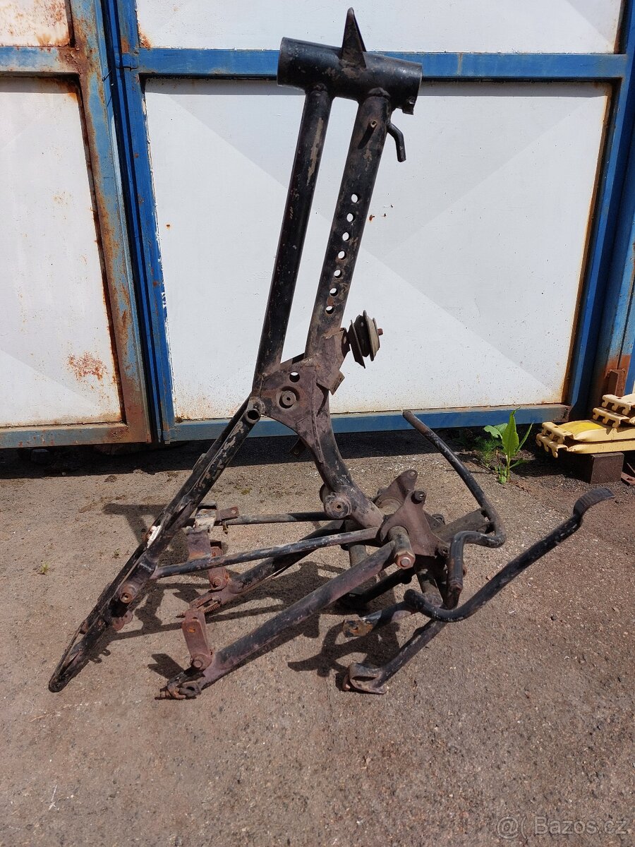Rám MZ 250 TS