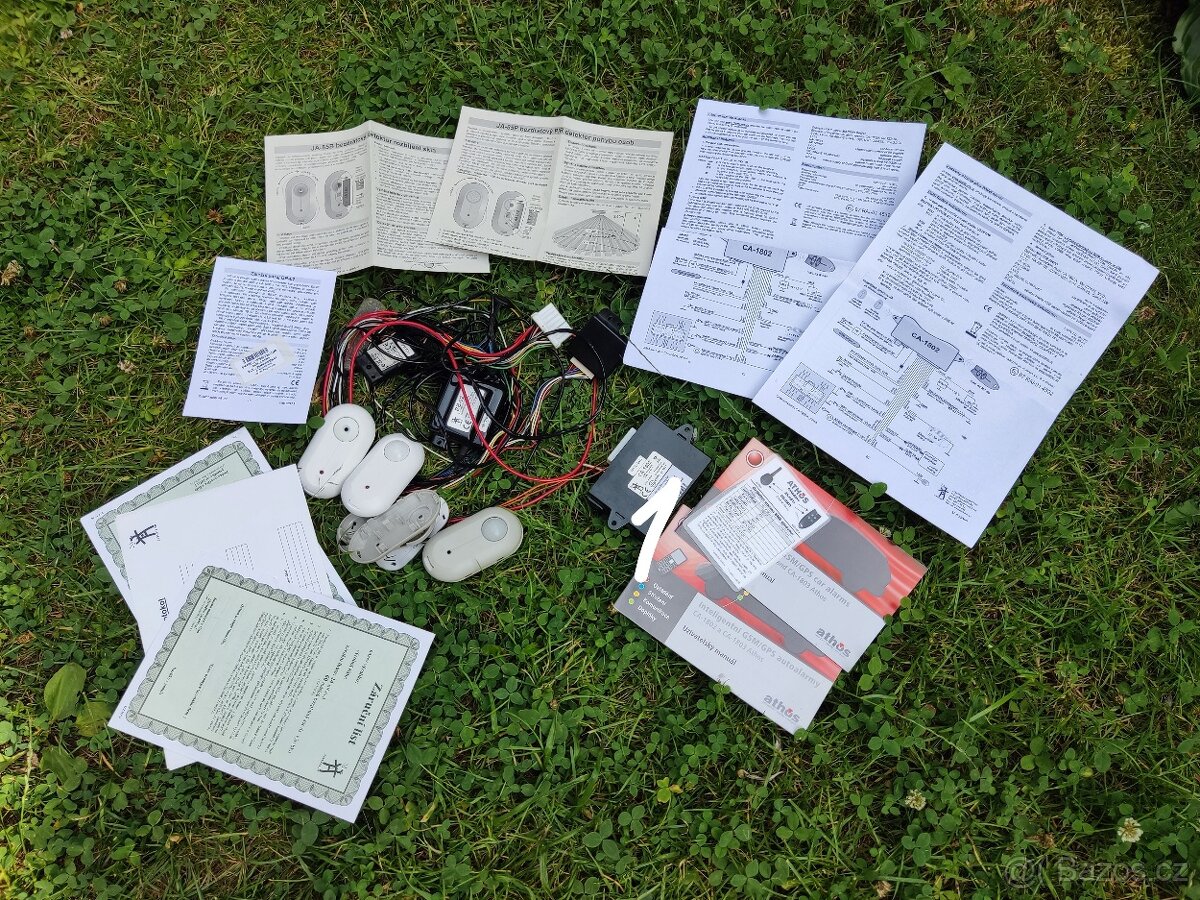 Auto alarm Jablotron CA-1802 s GSM a čidly