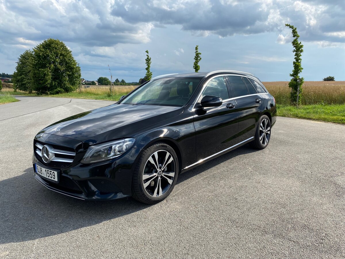 Mercedes-Benz C220d W205 143KW Full LED světla