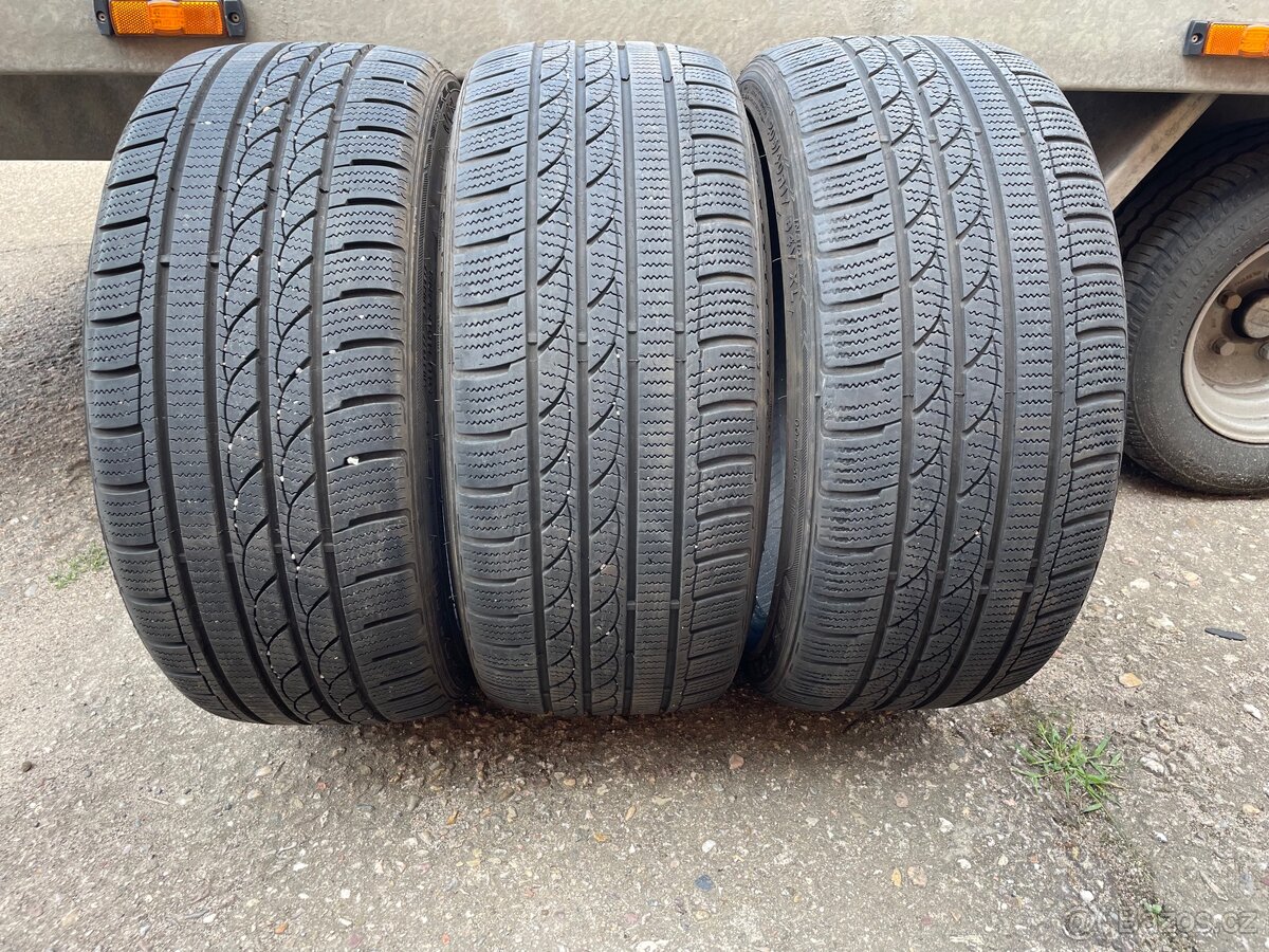 Zimní pneumatiky Imperial 205/40 R17