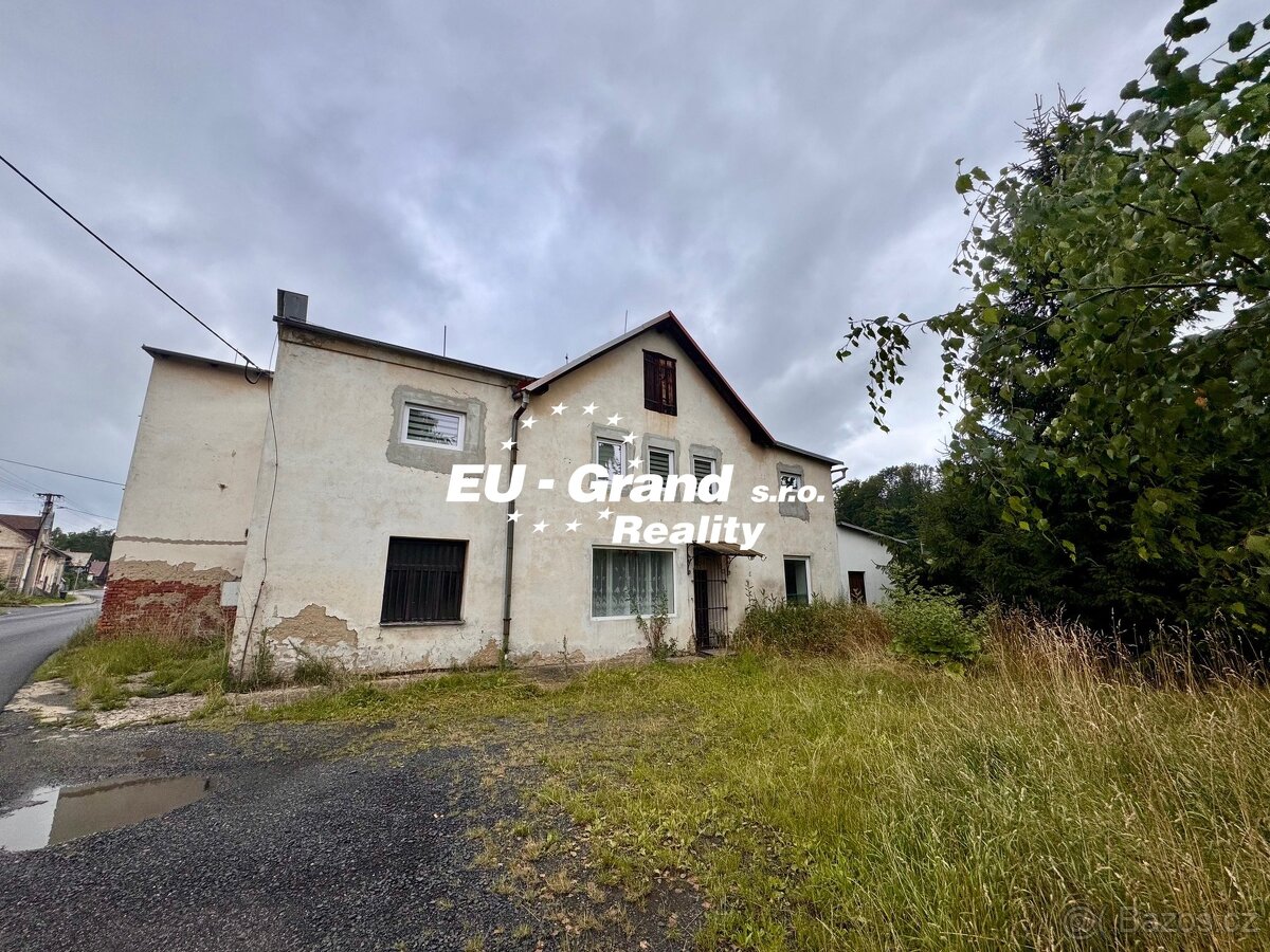 Prodej rodinného domu s nebytovým prostorem v Dolním Podluží