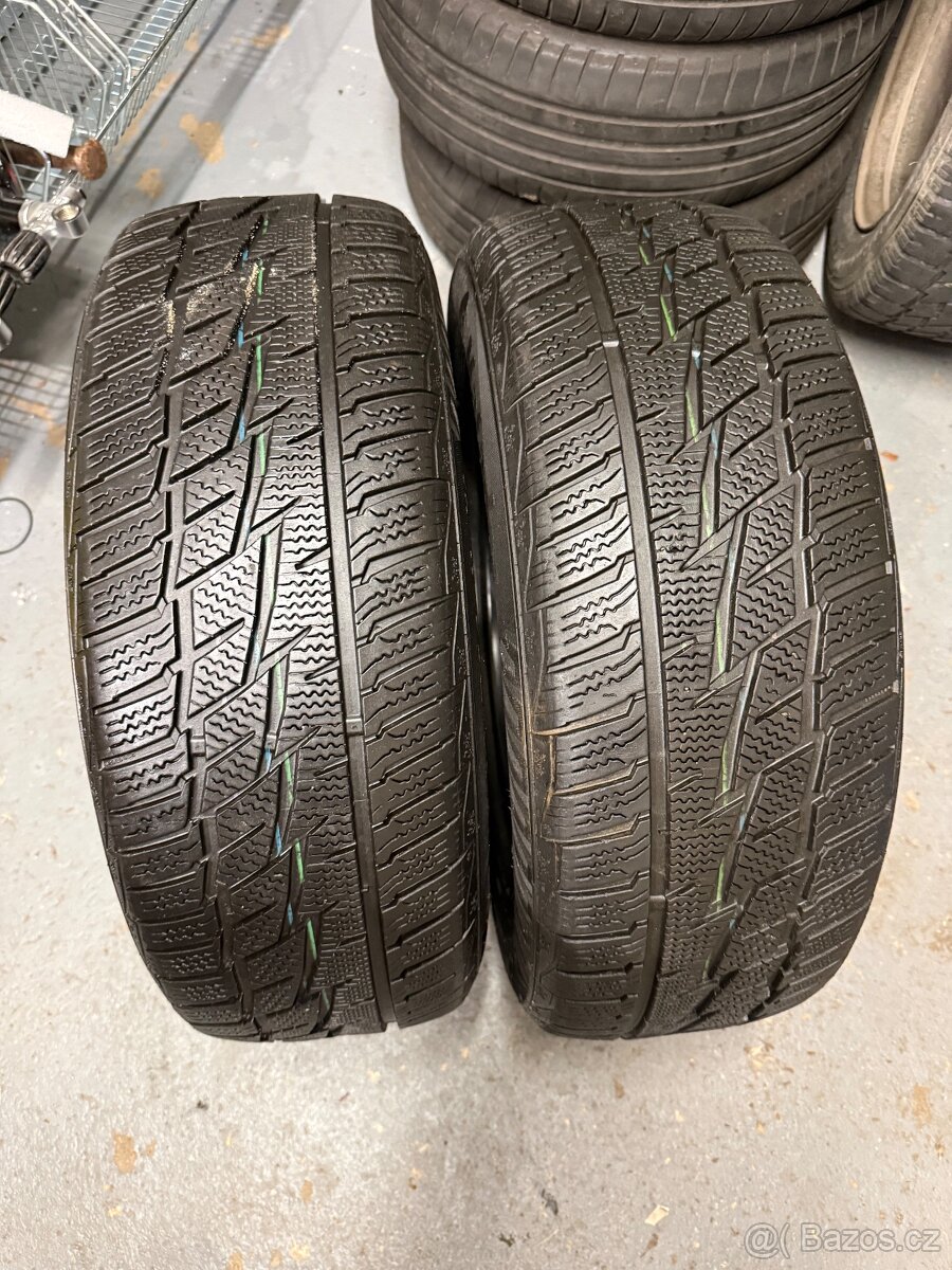 Matador 215/60 R16 zimní