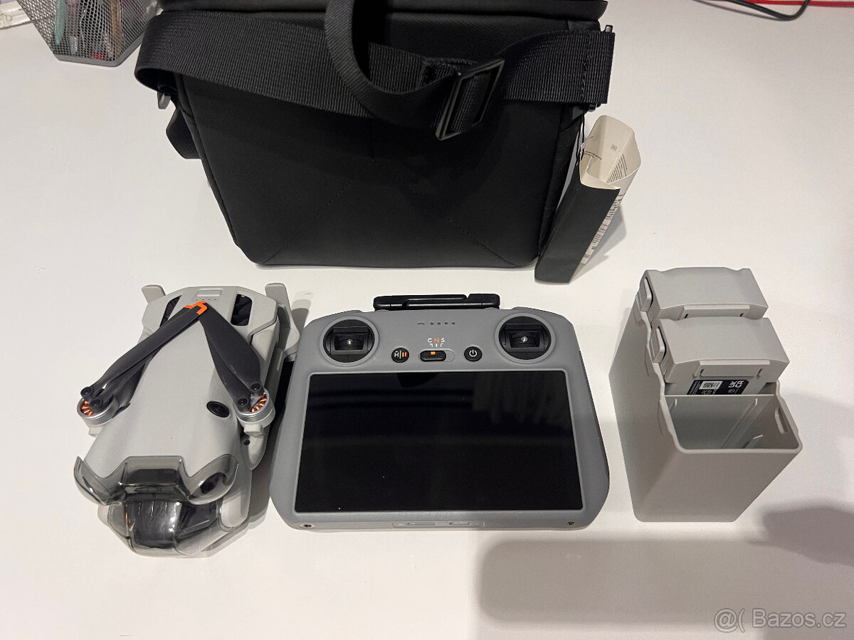 DJI Mini 4 Pro Fly More Combo - Použitý jednou