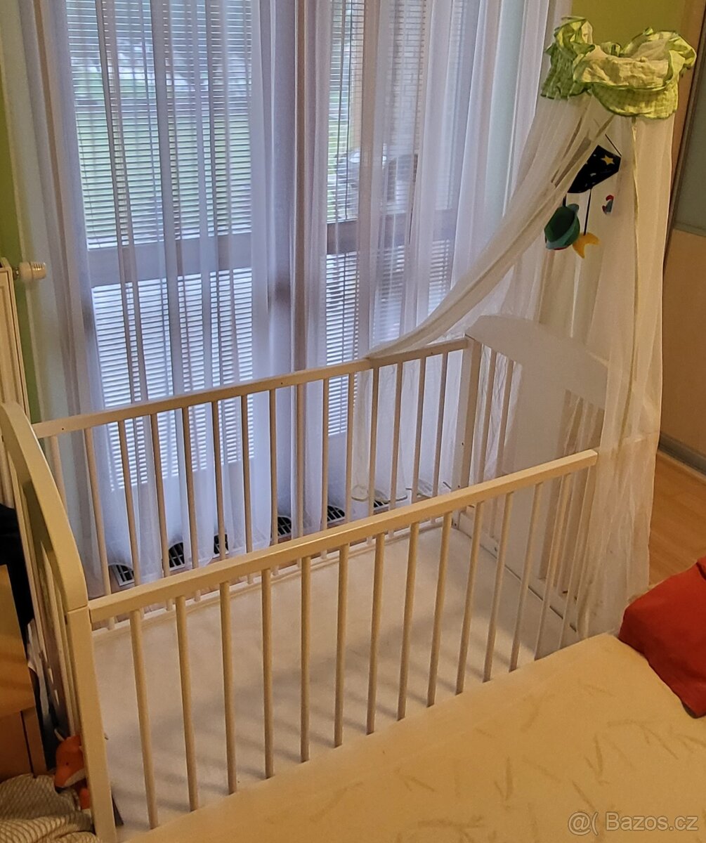 Dětská postýlka