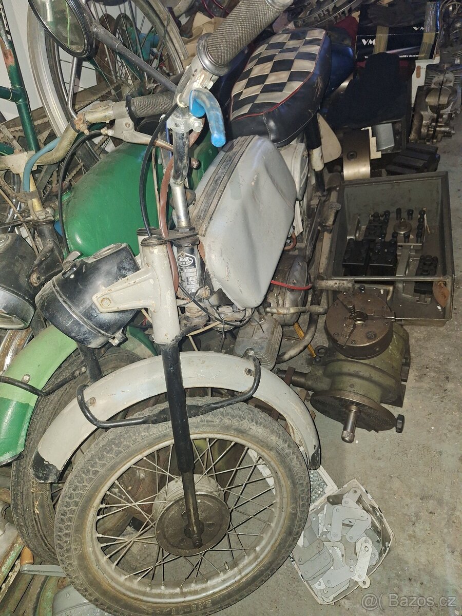 2x Jawa 50/23 mustang