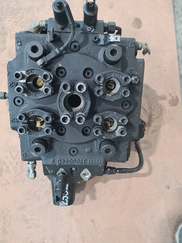 HYDRAULICKÝ ROZVADĚČ-14