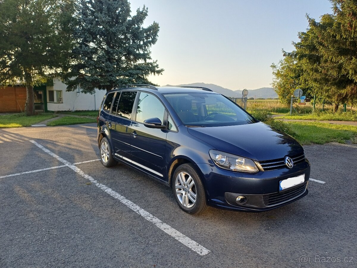 Volkswagen Touran 2,0 TDi 103KW 2010 - VELKÁ SLEVA