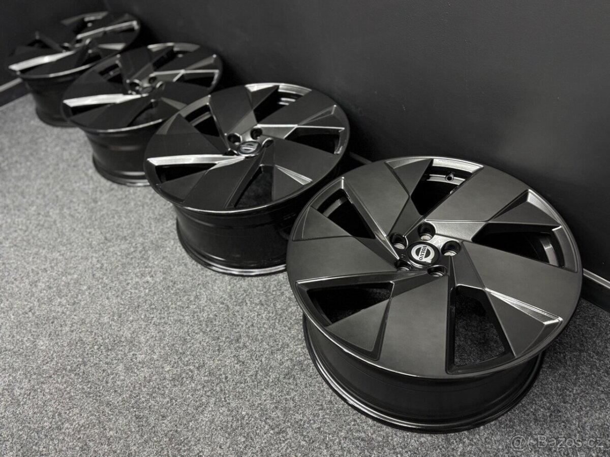 Alu VOLVO C40 XC40 5x108 20”