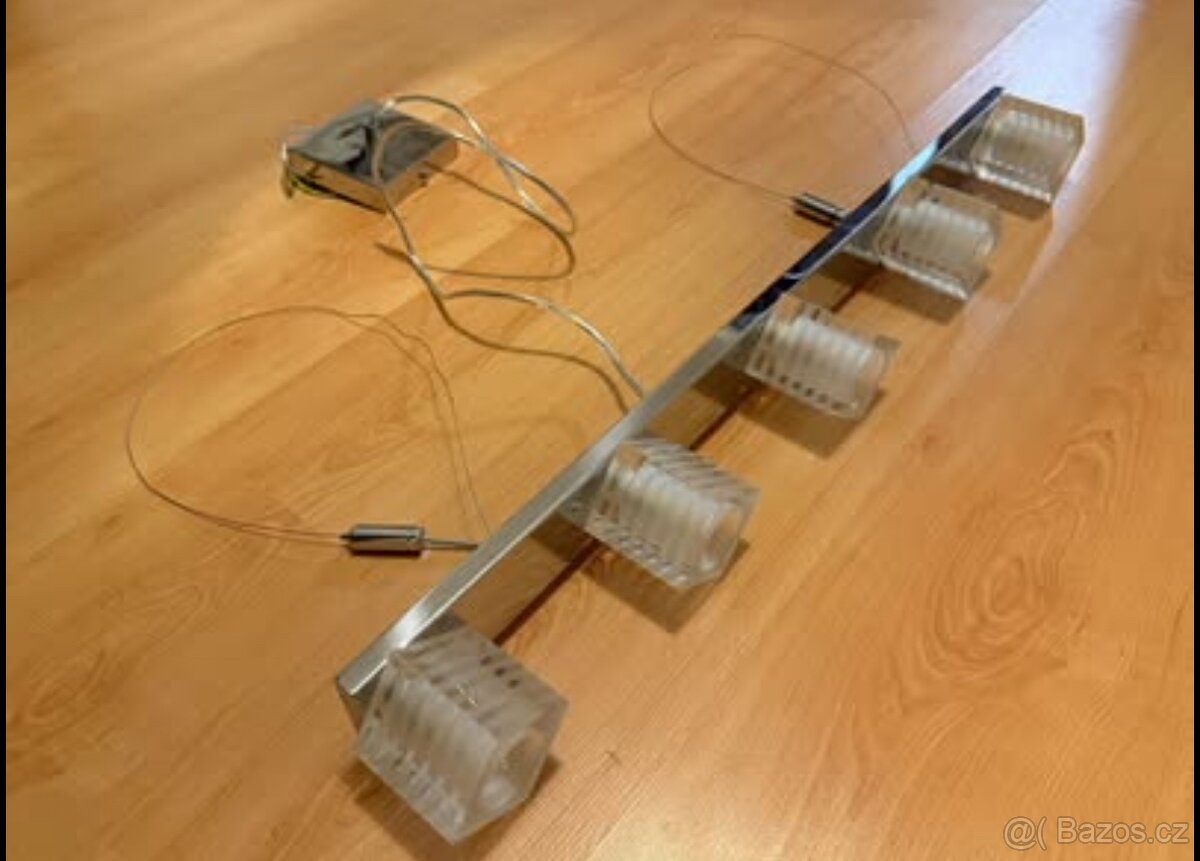 Závěsná lampa Kostky 5 čirého skla