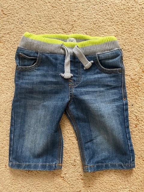 Chlapecké kraťasy 4-6 let